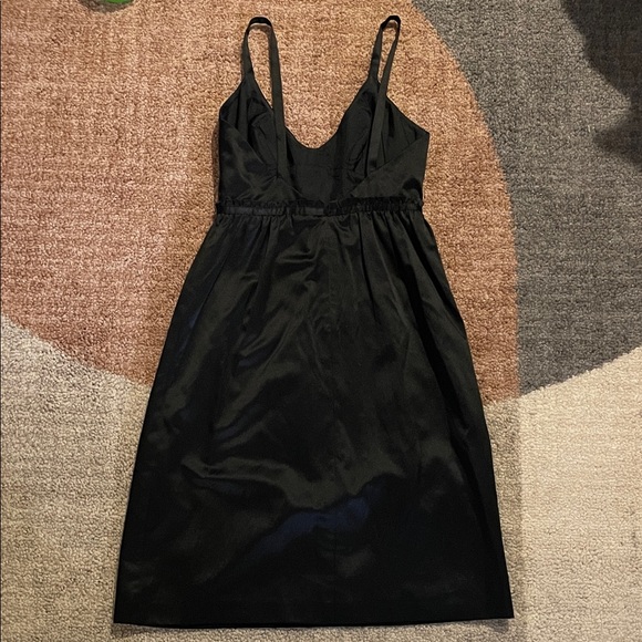 French Connection 2 Elegant Black Y2K Midi Dress NWOT - Picture 2 of 8